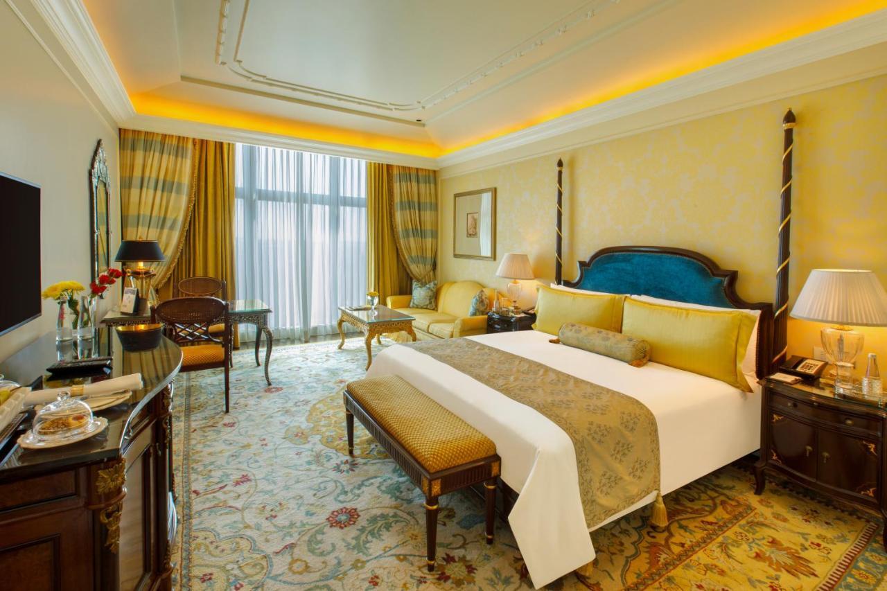 The Leela Palace New Delhi Exterior photo Deluxe Room